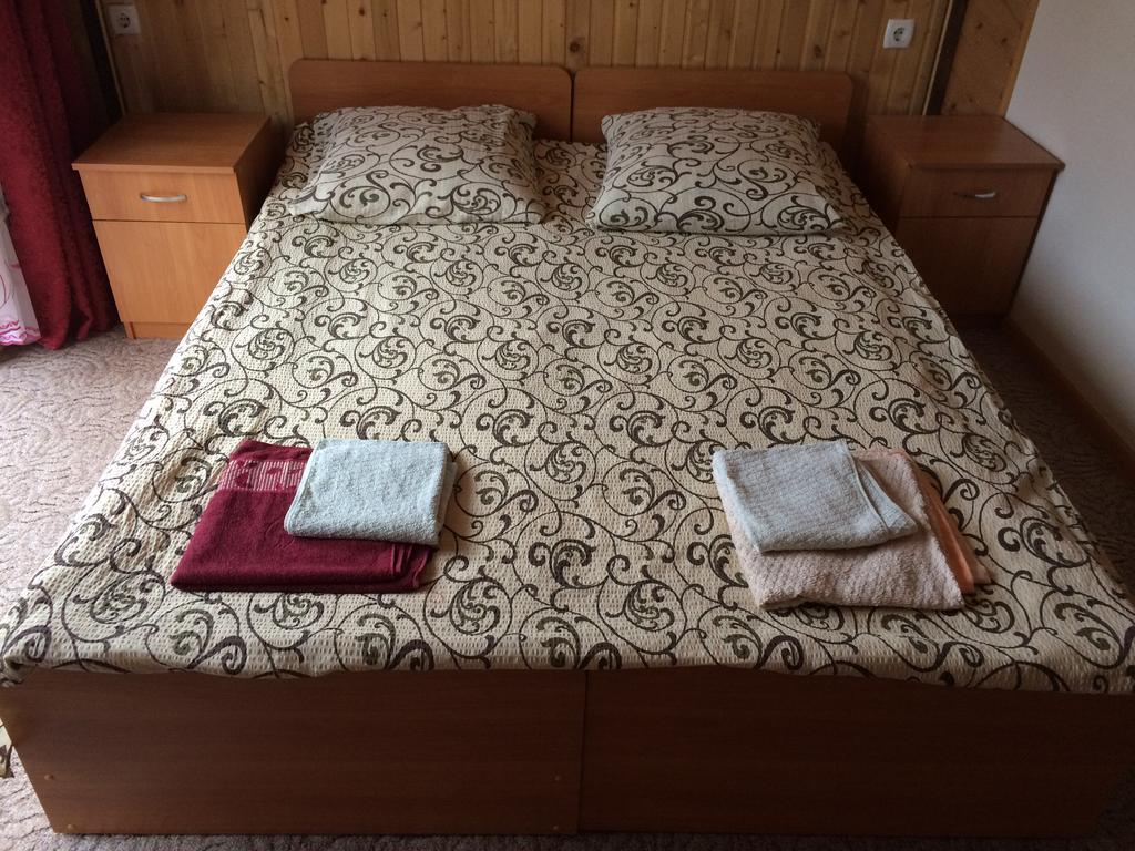 Dream House Hotel Yablunytsya Ngoại thất bức ảnh